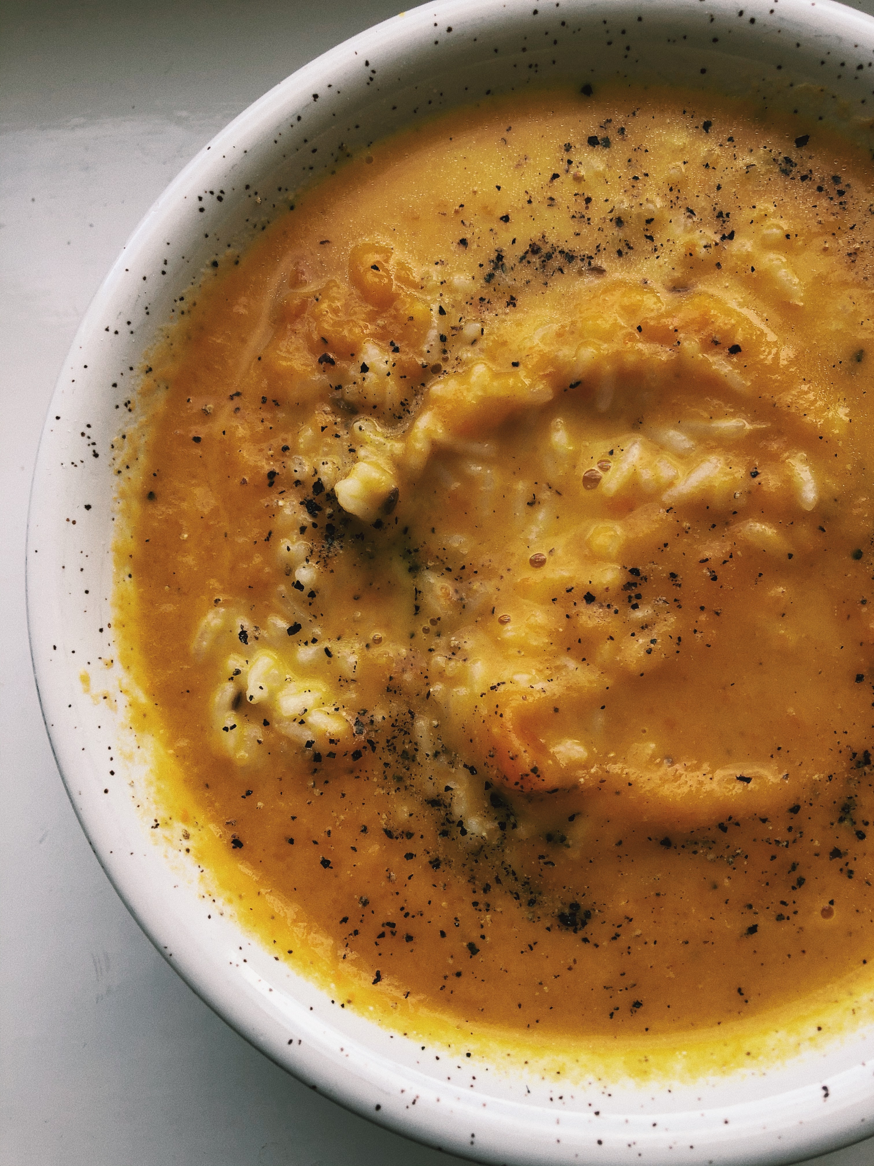 złota zupa z marchewki